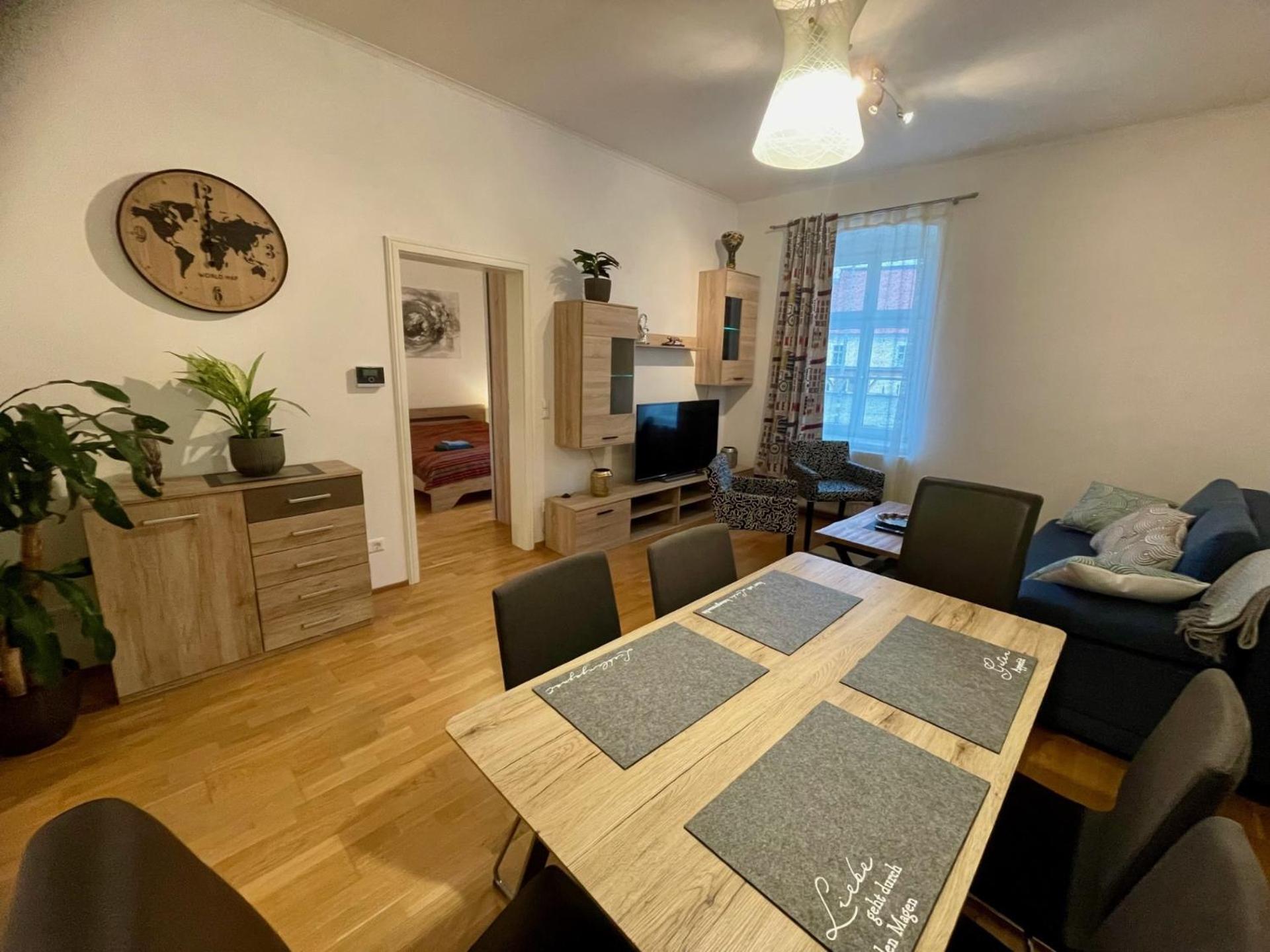 Bobbys Gartenapartment Krems an der Donau Exterior foto
